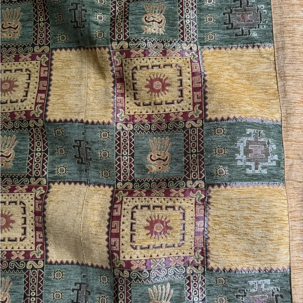 The Loom Alaska Native American tapestry king size spread w/ one pillow sham EUC